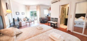 Skol 329 – Spacious Beachfront Studio with Sea Views